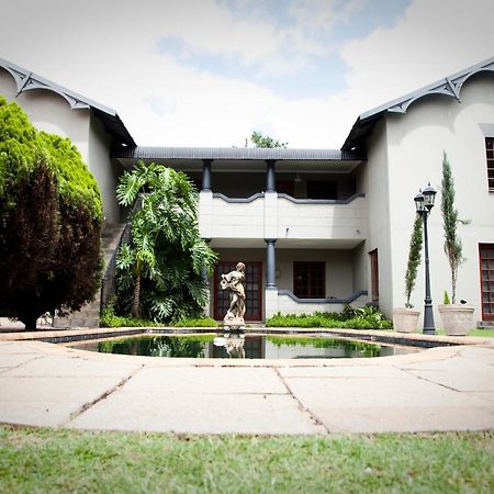 The Gables Middelburg Mpu Hotel Exterior photo